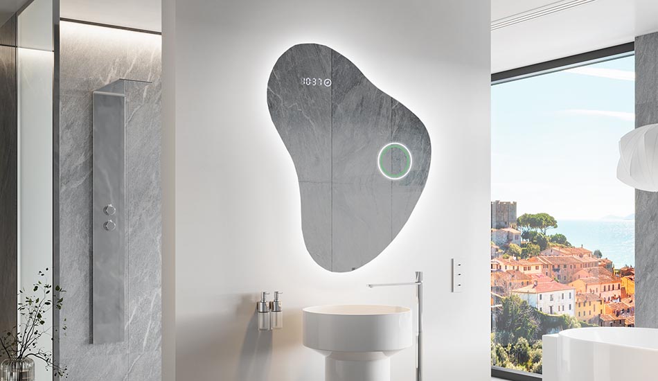 Oregelbundet spegel med mjukt omgivningsbelysning för eleganta interiörer | ARTFORMA