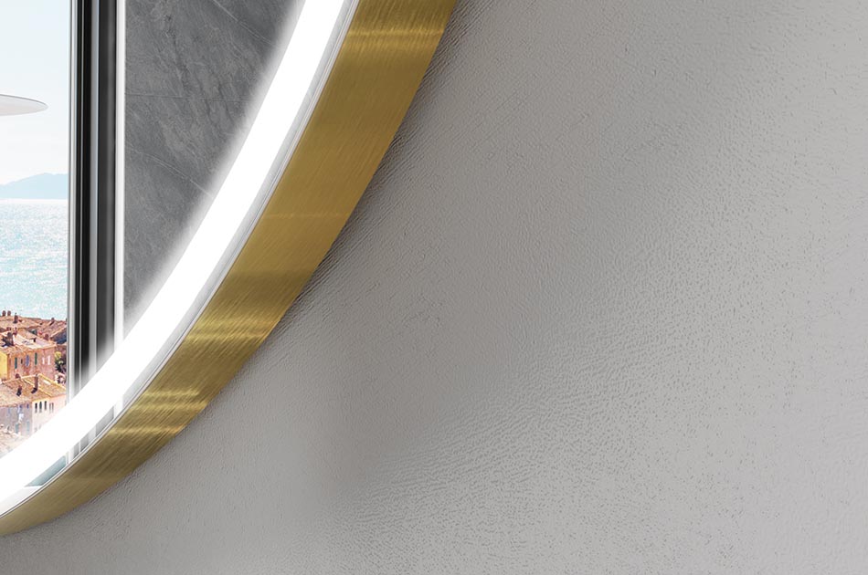 Oregelbundet spegel med mjukt omgivningsbelysning för eleganta interiörer | ARTFORMA