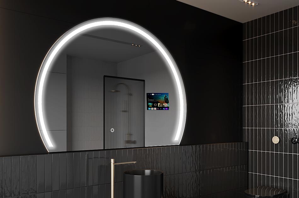 Oregelbundet LED-spegel med väderdisplay och pekskärm | ARTFORMA
