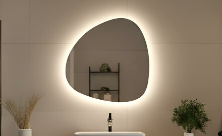 Oregelbunden dekorativ LED-spegel 54x54 cm med neutral ljusfärg 4500K