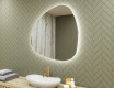 LED Badrumsspegel med oregelbunden form 74x74cm med kallt LED-ljus 7000K, varmt ljus 3000K eller neutralt ljus 4500K